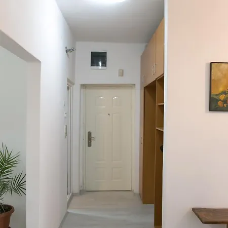 Apartament Kolev - Two Bedroom Cozy